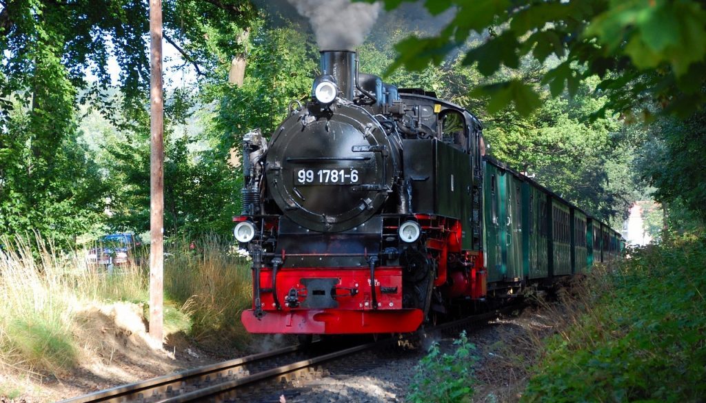 railway-3378897_1280